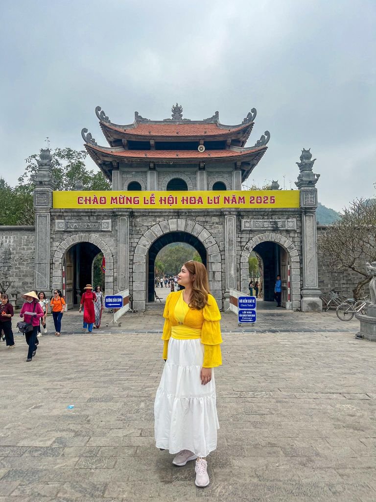 ninh-binh-hoa-lu-temple-gateway Ninh Binh Hoa Lu Capital Gateway Entrance 2