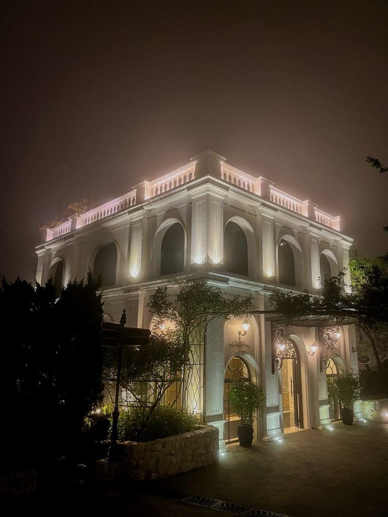 Silk Path Grand Sapa Hotel - Outside View 6