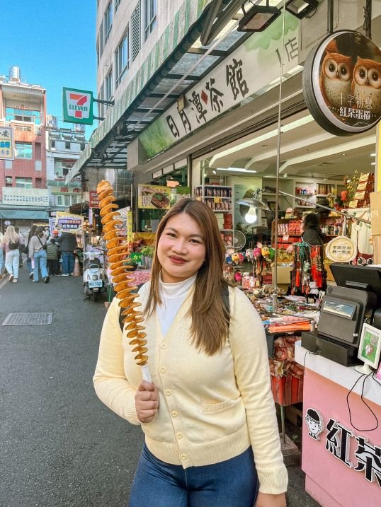 Sun Moon Lake, Taiwan, Ita Thao Village - Street Food - Sweet Potato Spiral