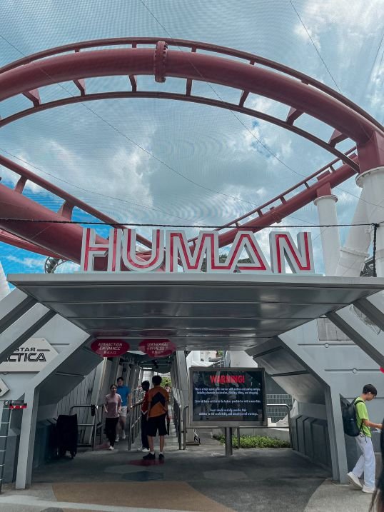 Universal Studios Singapore - Human 1